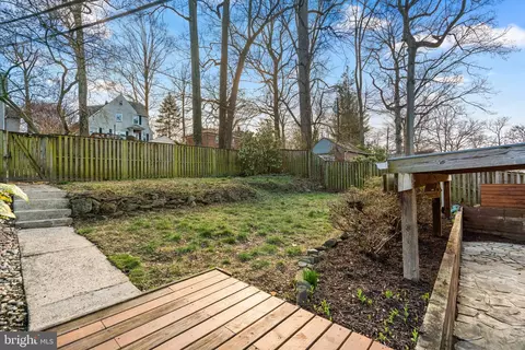 Exterior - 4629 Briarclift Rd, Baltimore, MD 21229 photo 7 of 11