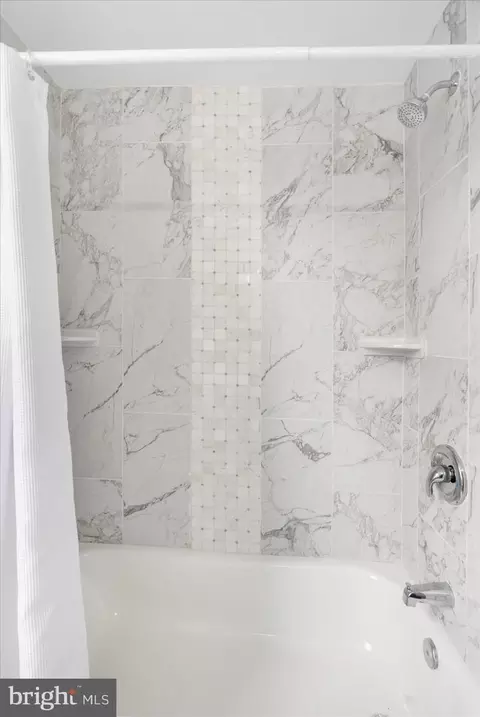 Bath - 4111 Fairfax Rd, Baltimore, MD 21216 photo 5 of 6