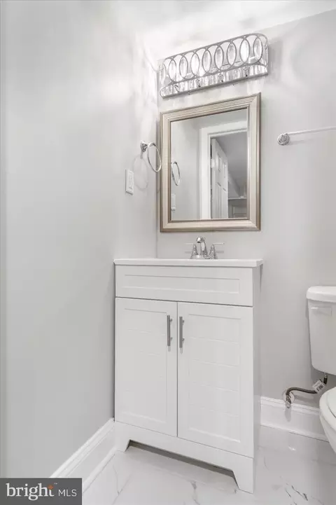 Bath - 4111 Fairfax Rd, Baltimore, MD 21216 photo 2 of 6