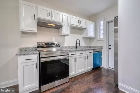 Kitchen - 3426 Lyndale Ave, Baltimore, MD 21213 photo 4 of 4