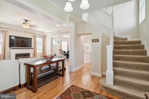 Entry Way - 2402 Allendale Rd, Baltimore, MD 21216 photo 1 of 8