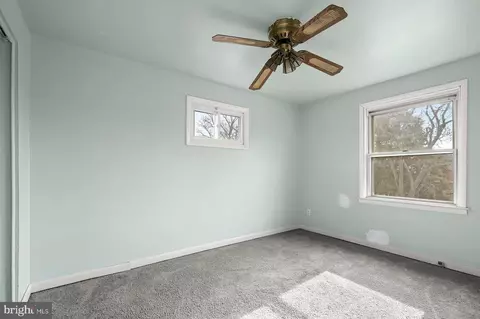 5240 Fredcrest Rd, Baltimore, MD 21229 photo 11