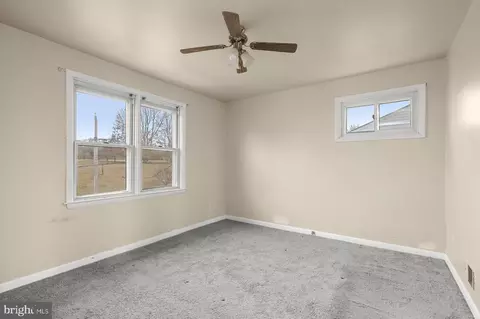 5240 Fredcrest Rd, Baltimore, MD 21229 photo 8