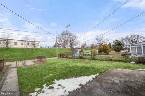 5240 Fredcrest Rd, Baltimore, MD 21229 photo 14