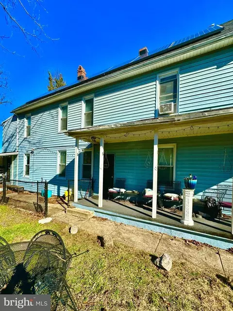Exterior - 126 S Kossuth St, Baltimore, MD 21229 photo 4 of 6