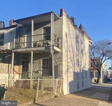 1122 Whitelock St, Baltimore, MD 21217 photo 2