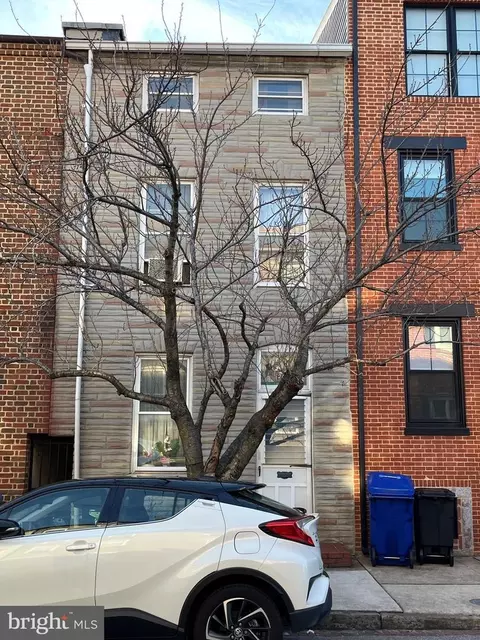 240 Albemarle St, Baltimore, MD 21202 photo 2