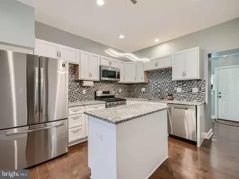 Kitchen - 1333 James St, Baltimore, MD 21223 photo 2 of 5