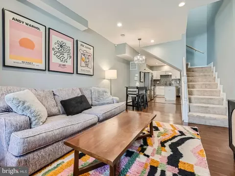 Living - 1333 James St, Baltimore, MD 21223 photo 2 of 4