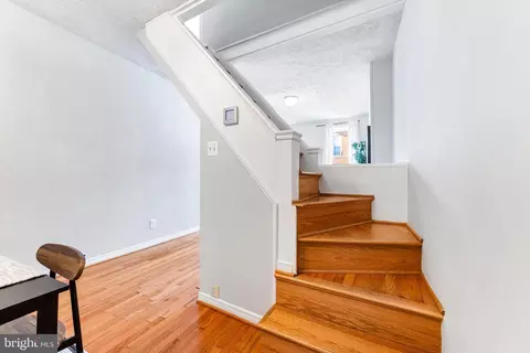 Entry Way - 1225 Patapsco St, Baltimore, MD 21230 photo 2 of 2