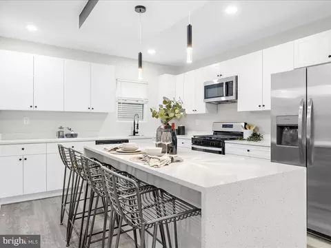 Kitchen - 5813 Simmonds Ave, Baltimore, MD 21215 photo 5 of 6