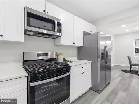 Kitchen - 5813 Simmonds Ave, Baltimore, MD 21215 photo 4 of 6