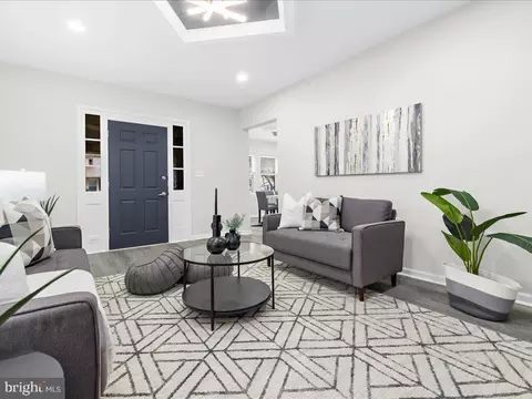 Living - 5813 Simmonds Ave, Baltimore, MD 21215 photo 3 of 3