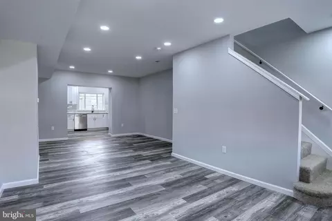 149 N Monastery, Baltimore, MD 21229 photo 3
