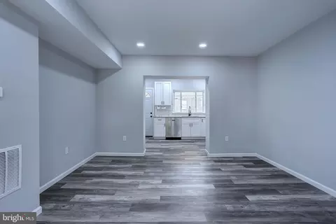 149 N Monastery, Baltimore, MD 21229 photo 5