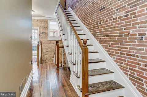 Entry Way - 111 W Lee St, Baltimore, MD 21201 photo 2 of 5