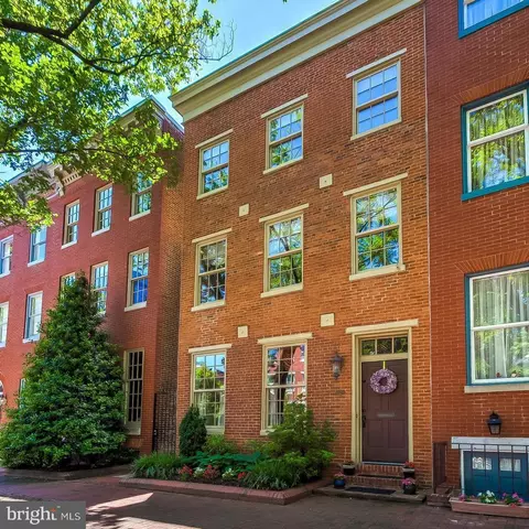 Exterior - 111 W Lee St, Baltimore, MD 21201 photo 13 of 15
