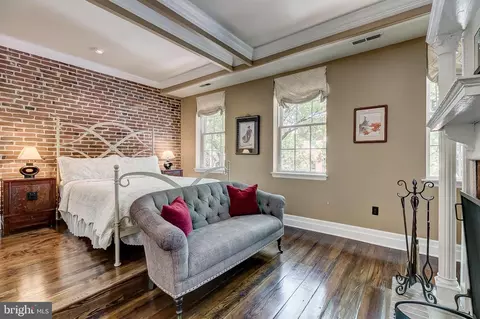Bedroom - 111 W Lee St, Baltimore, MD 21201 photo 1 of 6