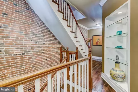 Entry Way - 111 W Lee St, Baltimore, MD 21201 photo 3 of 5