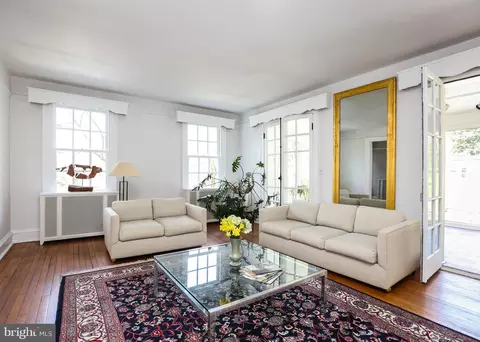 Living - 103 Edgevale Rd, Baltimore, MD 21210 photo 2 of 6