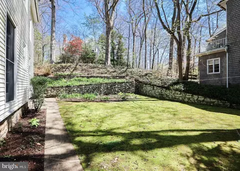 Exterior - 103 Edgevale Rd, Baltimore, MD 21210 photo 6 of 10