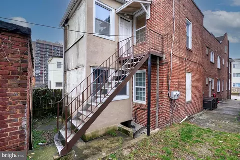 Exterior - 2432 Callow Ave, Baltimore, MD 21217 photo 2 of 2