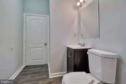 Bath - 2432 Callow Ave, Baltimore, MD 21217 photo 2 of 2