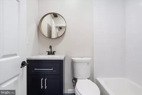 Bath - 1428 Covington St, Baltimore, MD 21230 photo 1 of 12