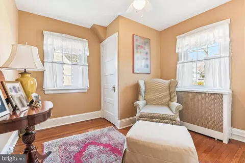 Bedroom - 209 Cedarcroft Rd, Baltimore, MD 21212 photo 13 of 14