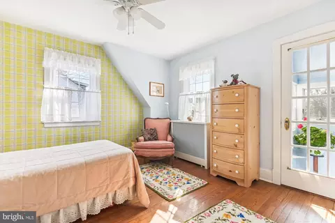 Bedroom - 209 Cedarcroft Rd, Baltimore, MD 21212 photo 11 of 14