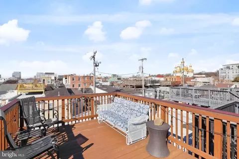 Exterior - 616 S Milton Ave, Baltimore, MD 21224 photo 4 of 10