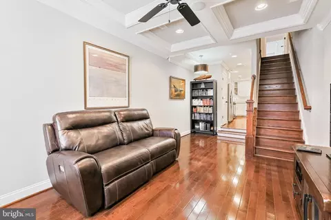 Living - 616 S Milton Ave, Baltimore, MD 21224 photo 4 of 4