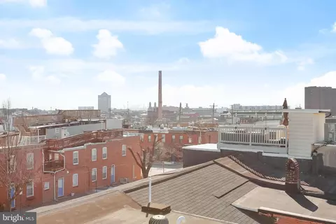 Exterior - 616 S Milton Ave, Baltimore, MD 21224 photo 8 of 10