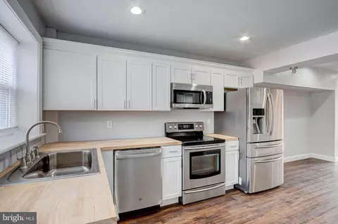 Kitchen - 2536 Frederick Ave, Baltimore, MD 21223 photo 2 of 2
