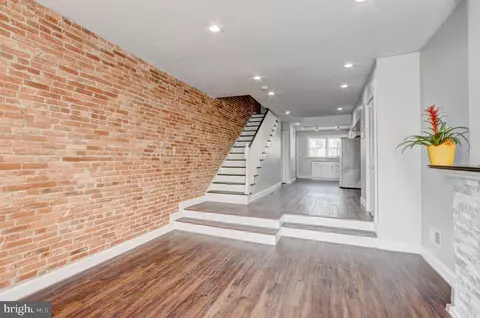 Entry Way - 2536 Frederick Ave, Baltimore, MD 21223 photo 1 of 17