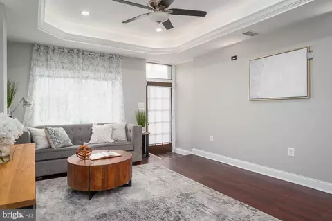 Living - 442 W 23rd St, Baltimore, MD 21211 photo 4 of 4