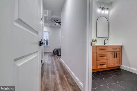 Entry Way - 709 W 36th St, Baltimore, MD 21211 photo 1 of 7
