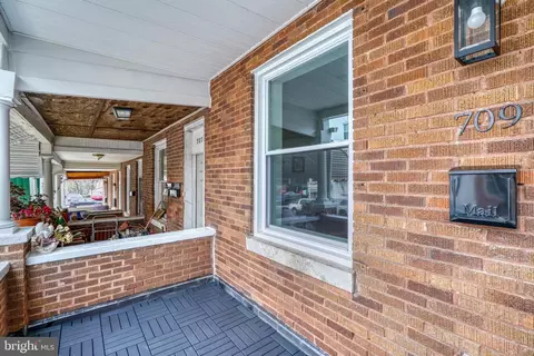 Exterior - 709 W 36th St, Baltimore, MD 21211 photo 3 of 7