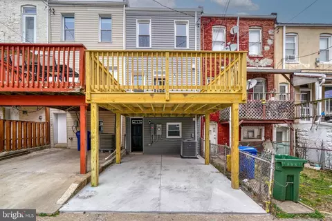 Exterior - 709 W 36th St, Baltimore, MD 21211 photo 4 of 7