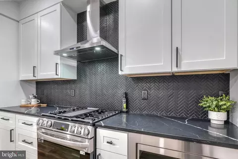 Kitchen - 709 W 36th St, Baltimore, MD 21211 photo 5 of 5