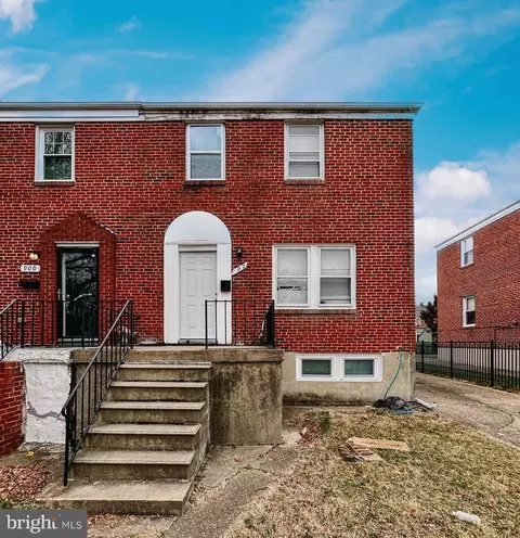 902 Dartmouth Rd, Baltimore, MD 21212