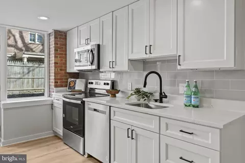 Kitchen - 618 Ploy St, Baltimore, MD 21201 photo 5 of 6