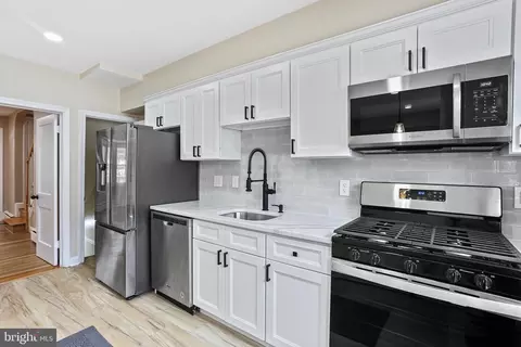 Kitchen - 1228 Glenhaven Rd, Baltimore, MD 21239 photo 2 of 3