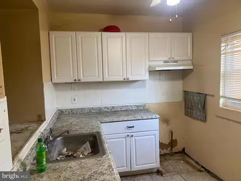 Kitchen - 2205 Ashton St, Baltimore, MD 21223 photo 2 of 3