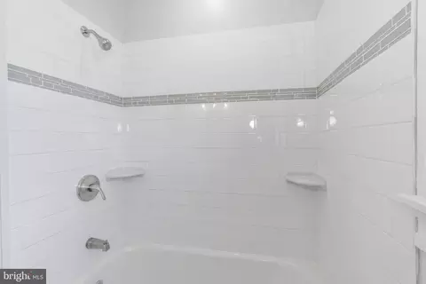 Bath - 4102 Moravia Rd, Baltimore, MD 21206 photo 2 of 5