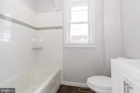 Bath - 4102 Moravia Rd, Baltimore, MD 21206 photo 1 of 5