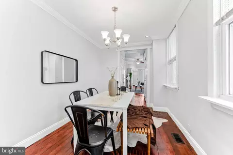 Dining - 21 E Randall St, Baltimore, MD 21230 photo 2 of 4