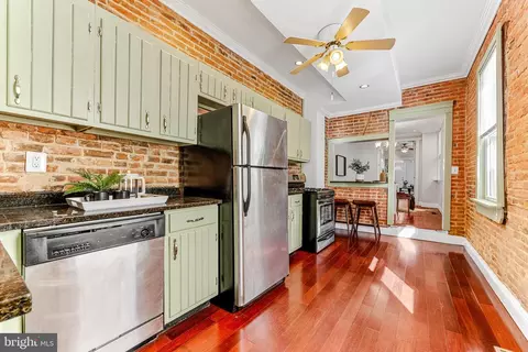 Kitchen - 21 E Randall St, Baltimore, MD 21230 photo 5 of 7