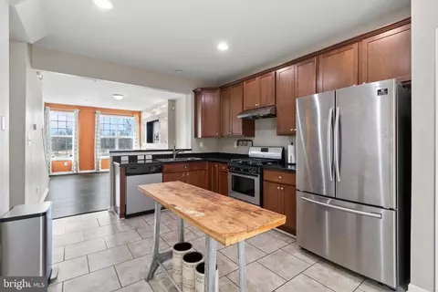 Kitchen - 4540 Old Frederick Rd, Baltimore, MD 21229 photo 2 of 3