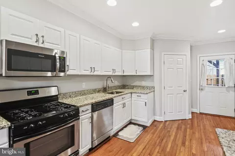 Kitchen - 1735 William St, Baltimore, MD 21230 photo 3 of 5